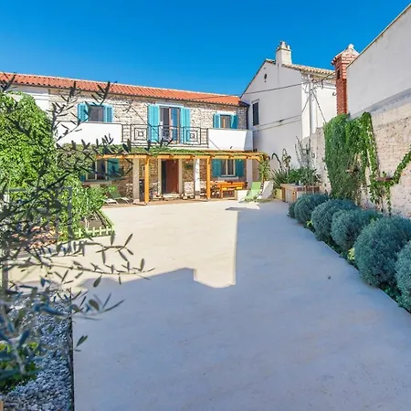 Holiday home Casa Dina Valbandon
